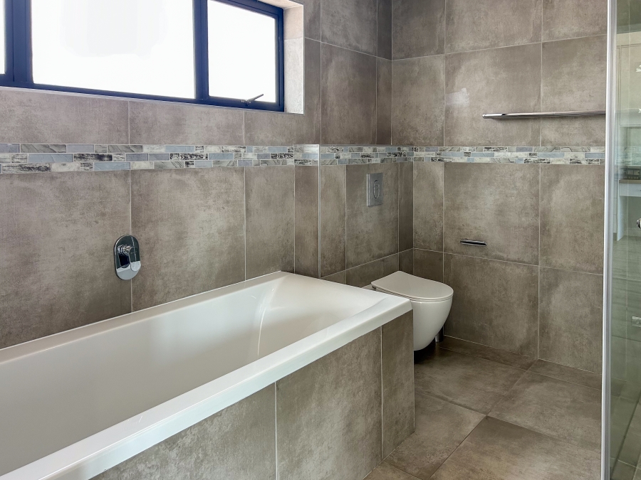 4 Bedroom Property for Sale in Langebaan Country Estate Western Cape